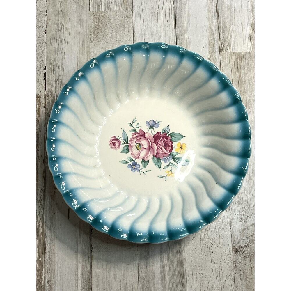 Homer Laughlin Serving Bowl Blue Trim #L 48 N 8 Floral Design See Pictures